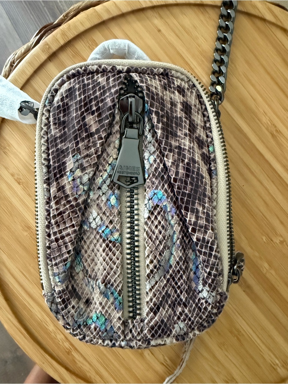 Brand new AIMEE Kestenberg Snake-Print Crossbody Bag with Iridescent Accents - Picture 3 of 8